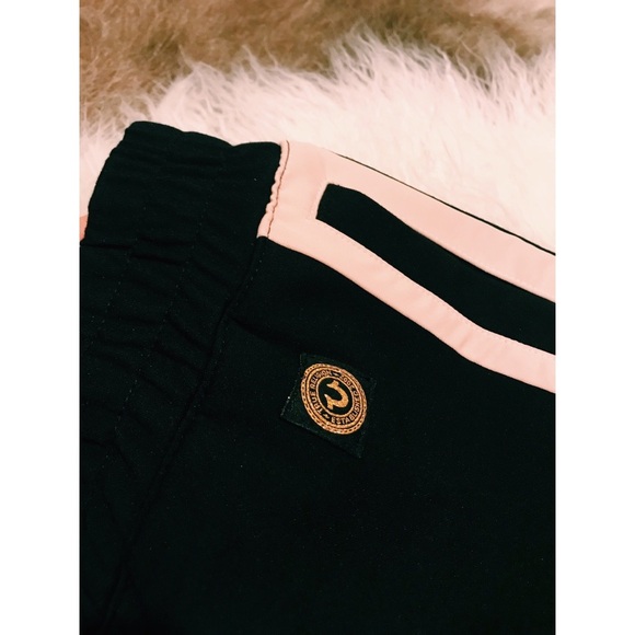 TRUE RELIGION SWEATPANTS STREETWEAR FLARE PANTS ATHLEISURE WEAR PINK & BLACK - Picture 8 of 8